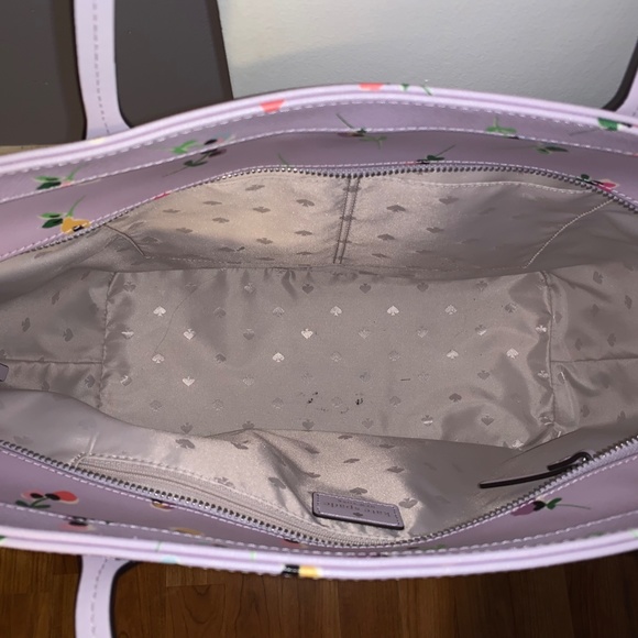 Kate Spade Purse - Picture 4 of 5